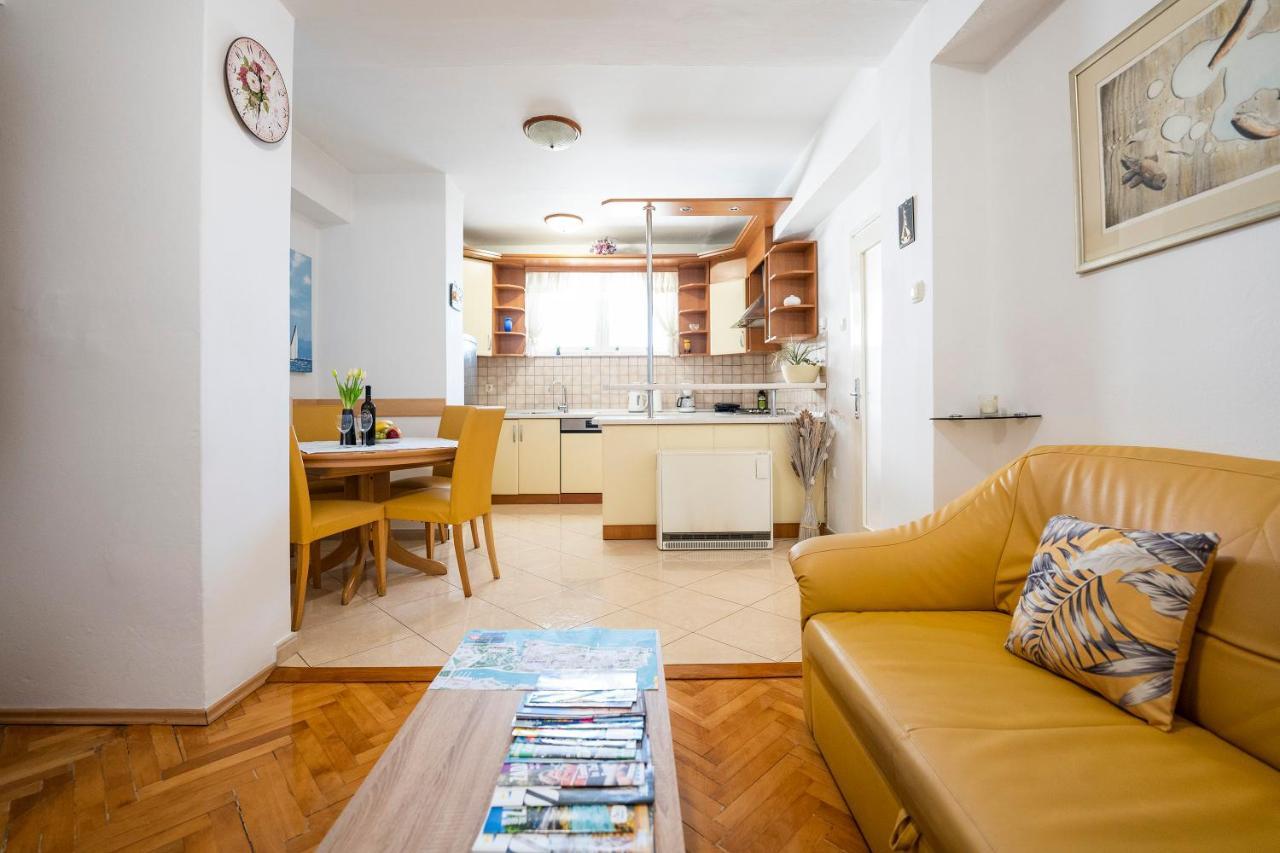 Apartment Suzy Zadar Exterior photo