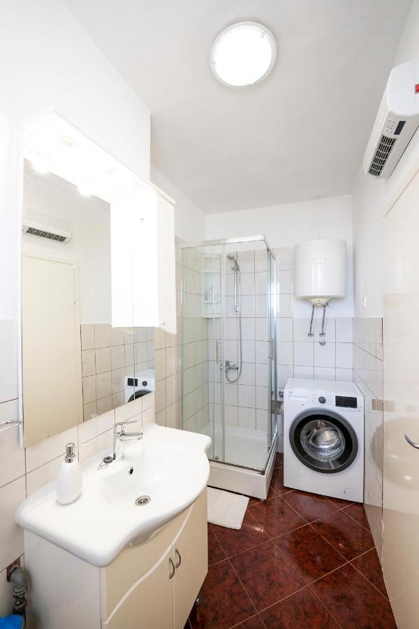 Apartment Suzy Zadar Exterior photo